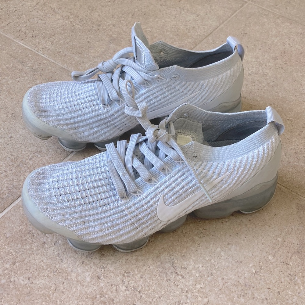 Nike Womens Air VaporMax Flyknit 3 ‘Pure Platinum’